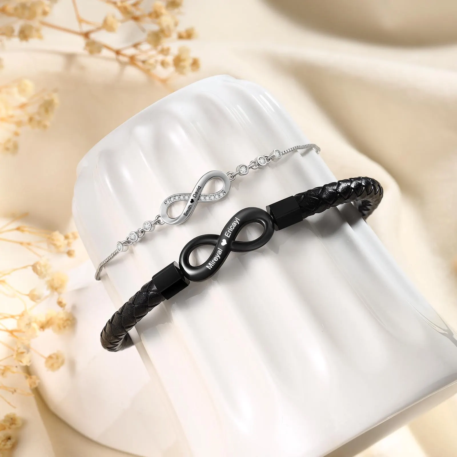 Regalo De San Valentín: Juego De Pulseras Personalizadas Con El Infinito Para Parejas, Nombres Grabados A Medida, Pulseras A Juego, Regalos Para Él Y Para Ella.