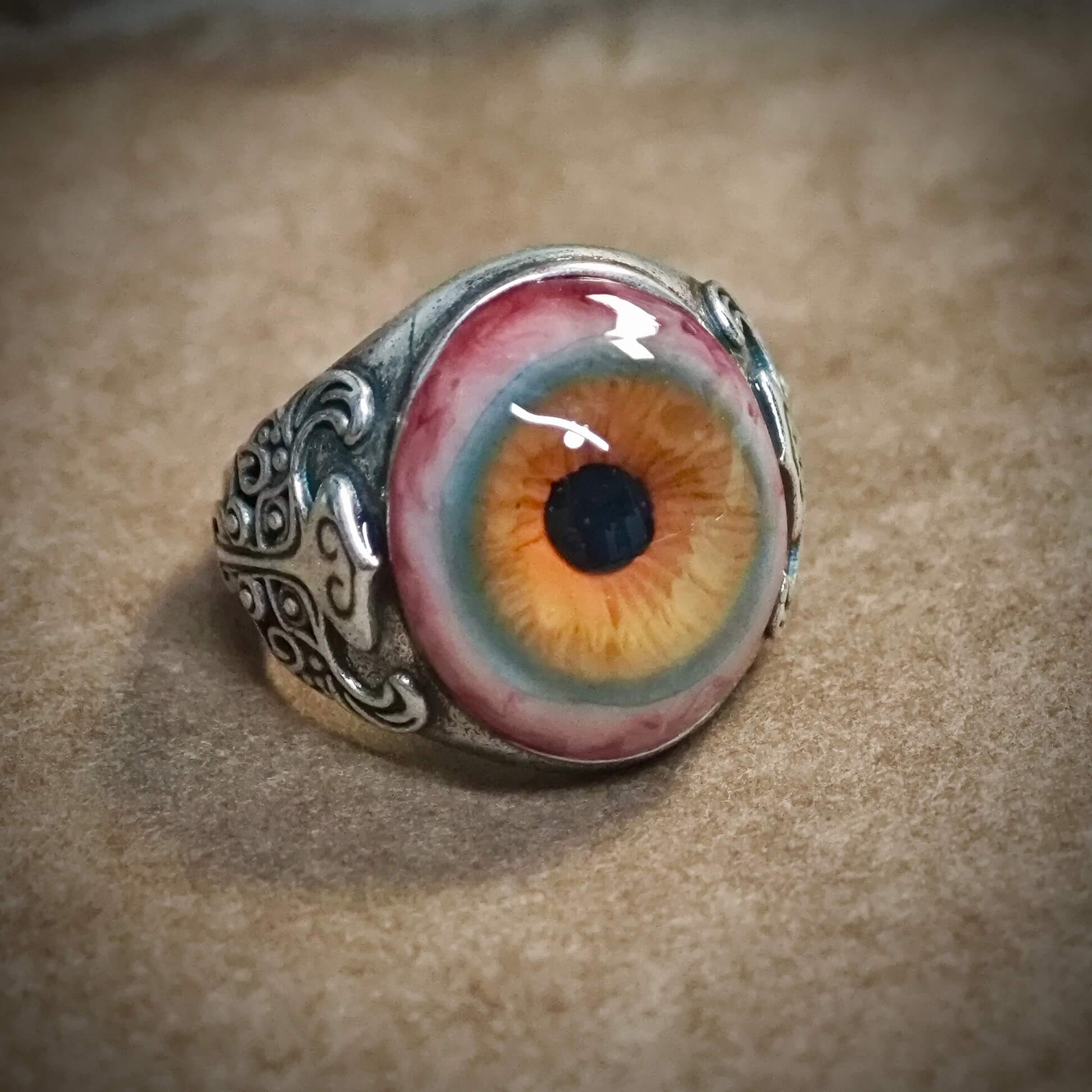 Anello Regolabile Con Bulbo Oculare, Regalo Ideale Per Lui