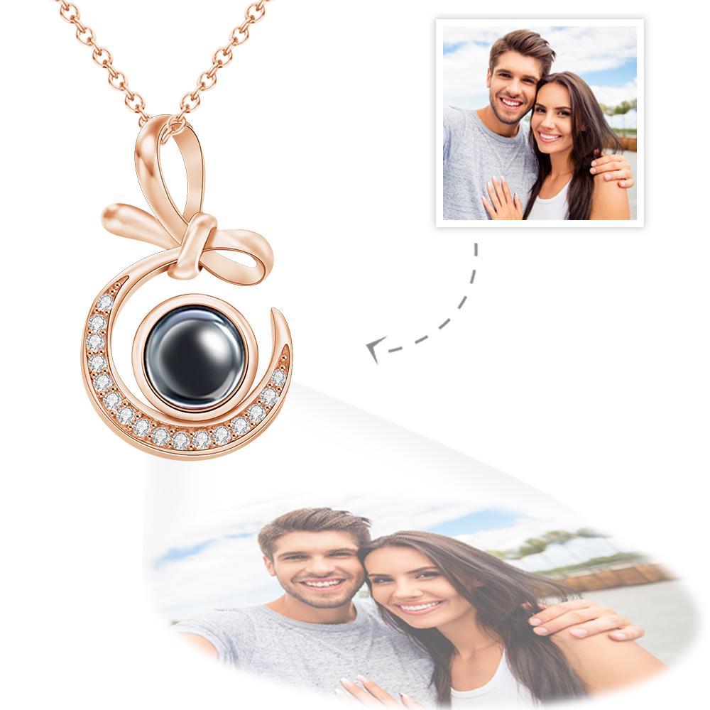 Collana Con Proiezione Personalizzata Regali Per Coppie Dal Design Unico - tuacollananome