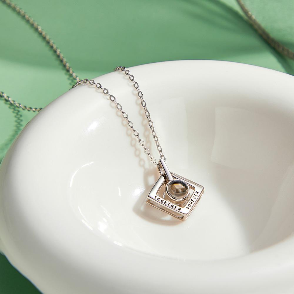 Collana Personalizzata Per Proiezione Di Foto Together Forever Regali Geometrici Per Coppia - tuacollananome