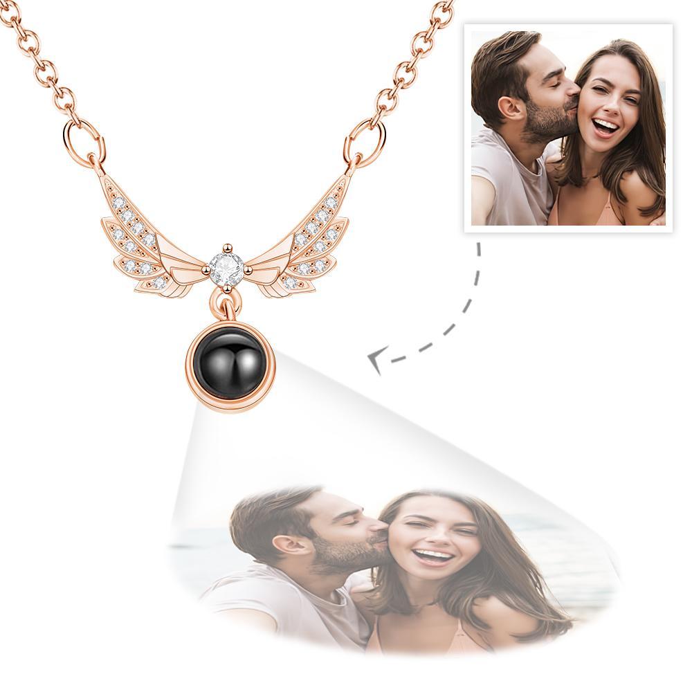 Collana Con Proiezione Fotografica Personalizzata, Collana Con Ciondolo Con Ali D'angelo, Regalo Per Lei - tuacollananome