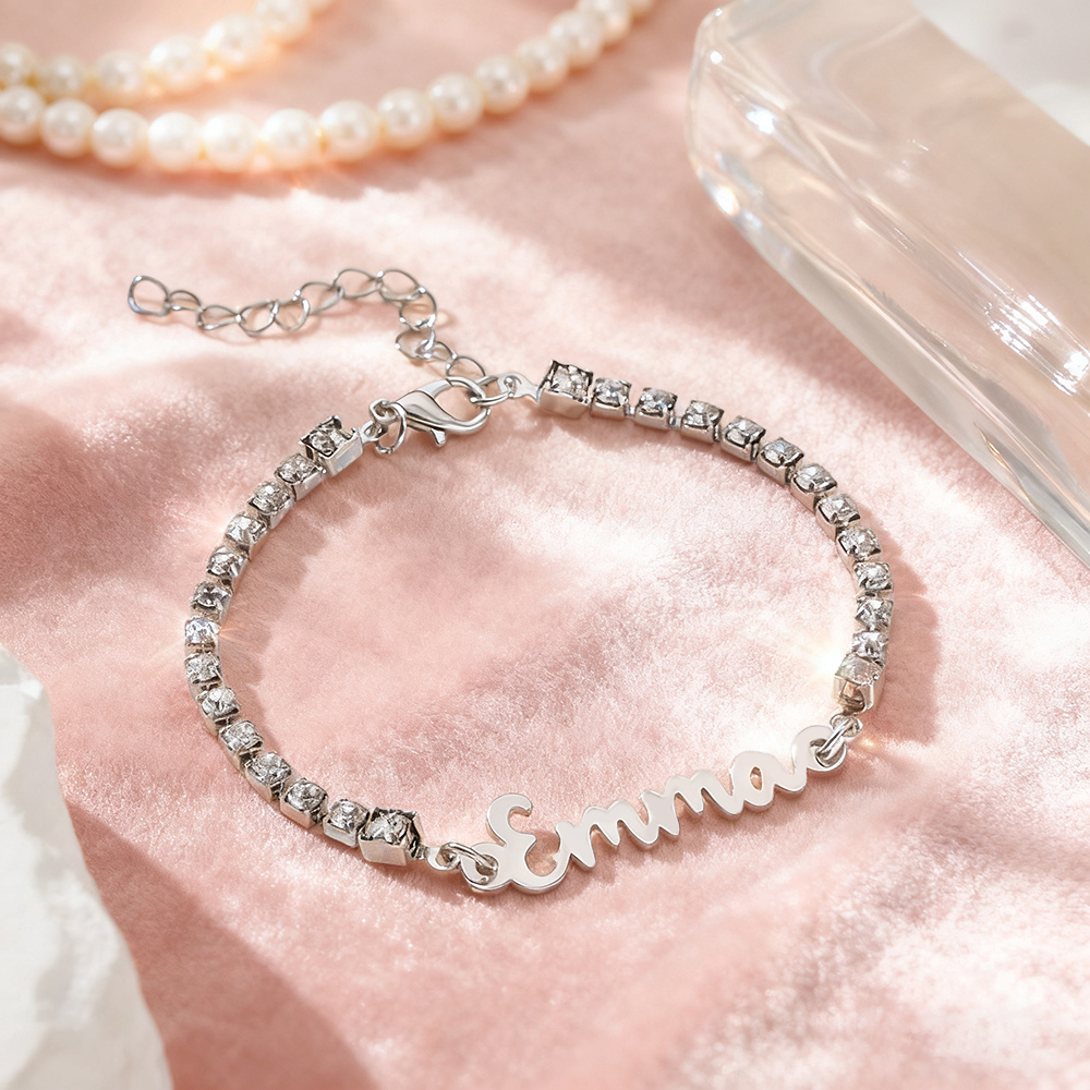 Bracciale Con Nome Personalizzato Con Catena Di Diamanti Bracciale Con Nome Personalizzato In Corsivo Delicato Braccialetto Con Nome Personalizzato Regalo Di Natale Per Lei