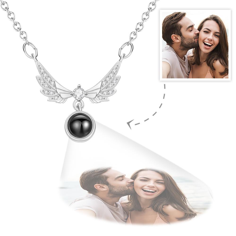 Collana Con Proiezione Fotografica Personalizzata, Collana Con Ciondolo Con Ali D'angelo, Regalo Per Lei - tuacollananome