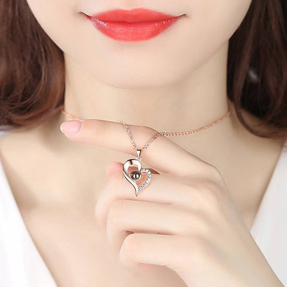 Collana Con Proiezione Personalizzata In 100 Lingue, Regalo Di Nozze Per La Sposa - tuacollananome