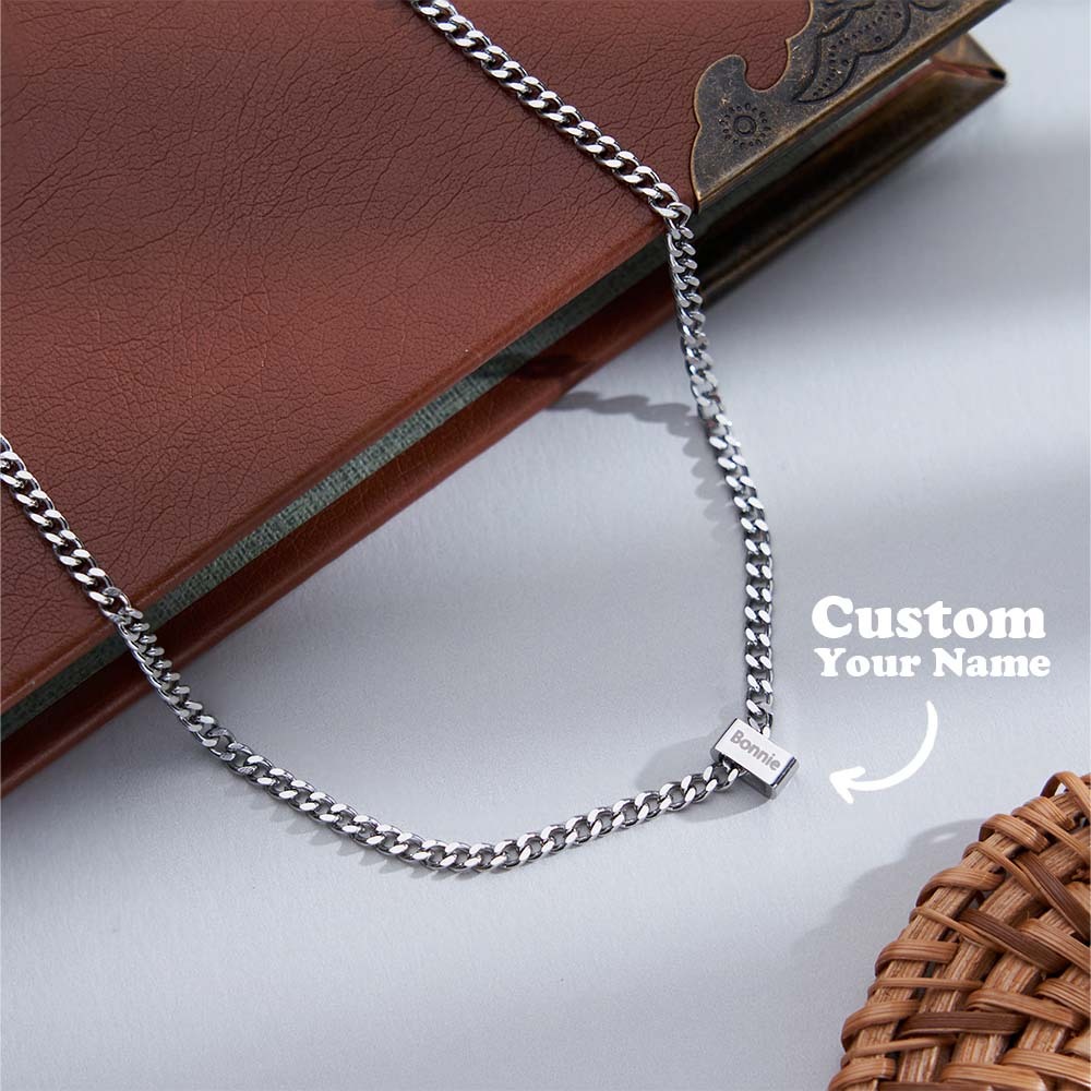 Custom Men Necklace With Family Name, Name Bead Chain Necklace, Personalized Dad Necklace from Daughter, Dad Gift, Valentine’s Day Gifts For Her