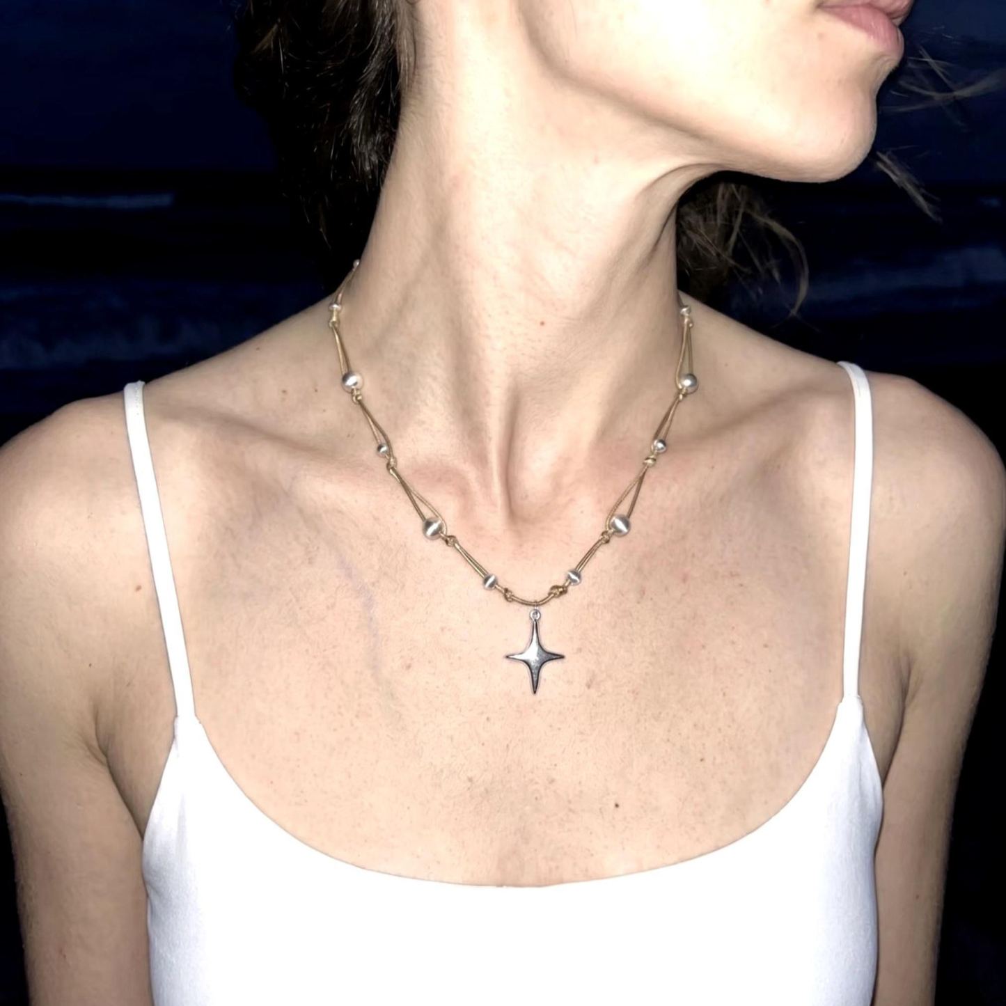 Collana Minimalista Con Stella A Quattro Punte Elegante Girocollo Con Catena Di Perline Gioielli Bohémien Per Le Donne - 