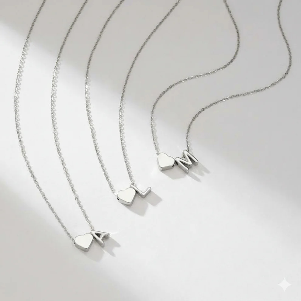 Collana Con Iniziale A Cuore Personalizzata, Collana Con Ciondolo A Forma Di Cuore Con Lettera Personalizzata, Delicata Collana Con Cuore Con Alfabeto, Regalo Di San Valentino - 