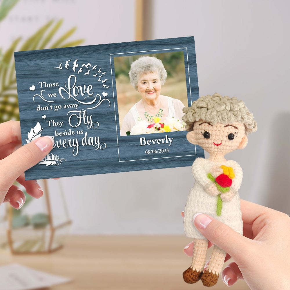 Cadeau De Poupée Au Crochet Personnalisé Mini Poupées Semblables Faites À La Main Avec Carte Commémorative Personnalisée Pour Grand-père Ou Grand-mère - votrecollierprenomfr