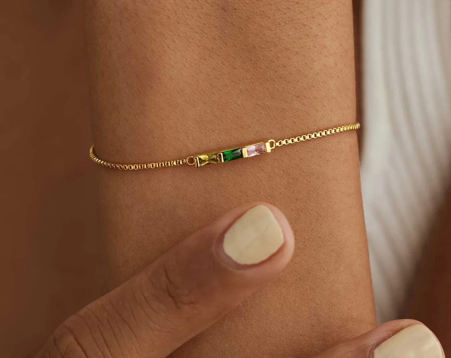 Bracelet Baguette Personnalisé Avec Pierre De Naissance - Bracelet Délicat Avec Pierre De Naissance Familiale - Bracelet Moderne Avec Pierre De Naissance - Cadeau De Noël Pour Elle - votrecollierprenomfr