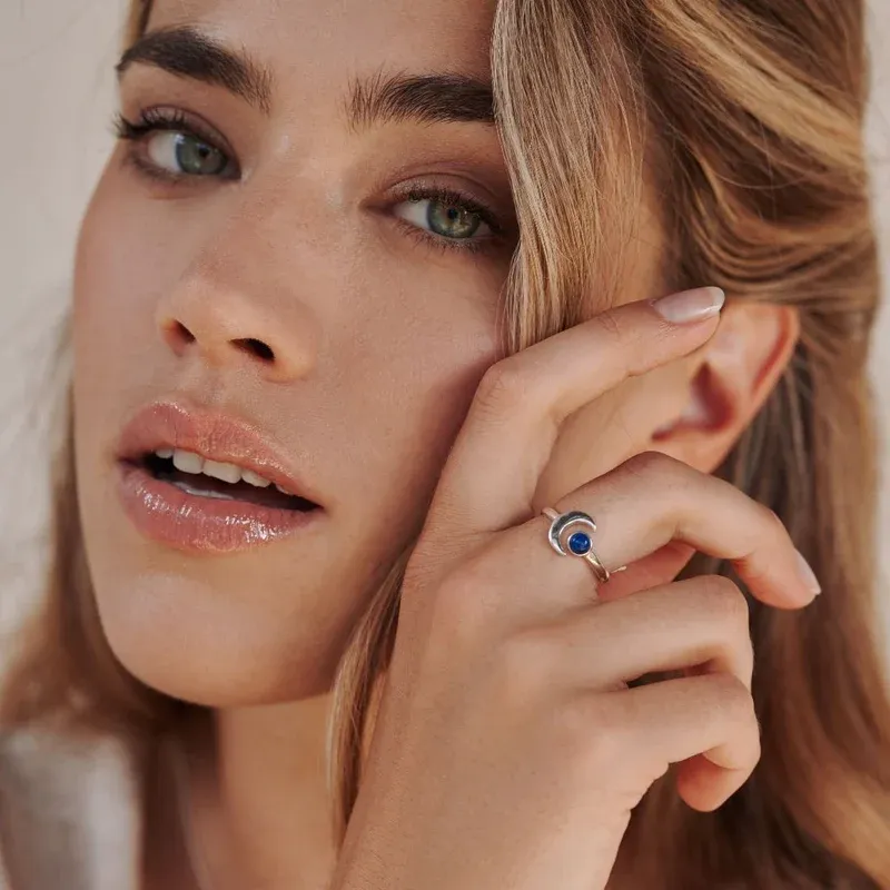 Bague Cosmique Lune Et Lapis-lazuli - Bague Déesse Lune En Argent Et Lapis-lazuli - votrecollierprenomfr
