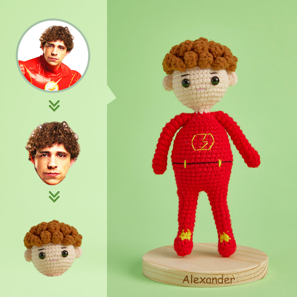 Poupée Au Crochet Avec Visage Personnalisé, Cadeaux Personnalisés, Mini Poupées Tissées À La Main - Flash