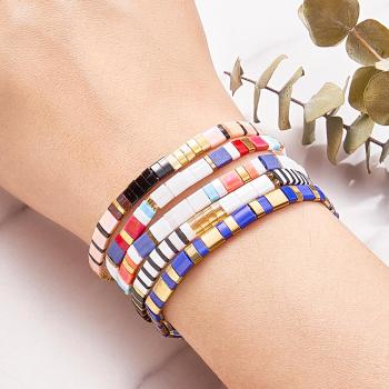 Bracelet De Perles Tila Vintage Fashion Show Votre Amour Avec Style - votrecollierprenomfr
