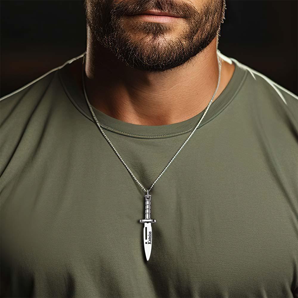 Collier Avec Nom Personnalisé, Poignard En Métal, Cadeau Cool Pour Hommes - votrecollierprenomfr