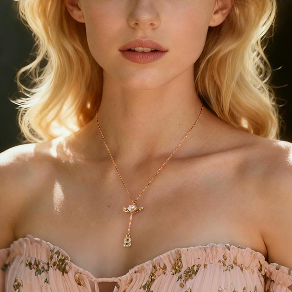 Collier Avec Initiales D'ailes D'ange Animées De Cupidon Collier De Goutte Initiale Personnalisé Avec Breloque D'ailes Mobiles Pendentif De Goutte Initiale Cinétique Amusant Cadeaux De Noël Pour Elle - votrecollierprenomfr
