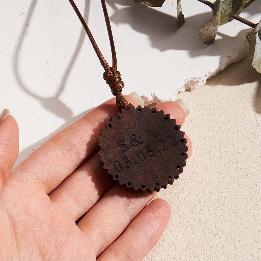 Collier Photo Personnalisé, Cadeaux Pour Lui, Pendentif En Bois, Nom Personnalisé Gravé, Pendentif Rond - votrecollierprenomfr
