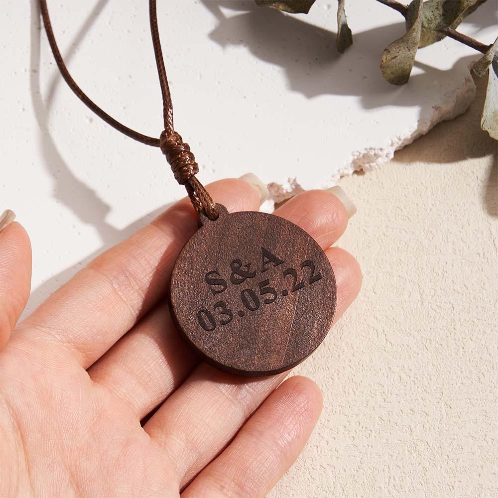 Collier Photo Personnalisé, Cadeaux Pour Lui, Pendentif En Bois, Nom Personnalisé Gravé, Pendentif Rond - votrecollierprenomfr