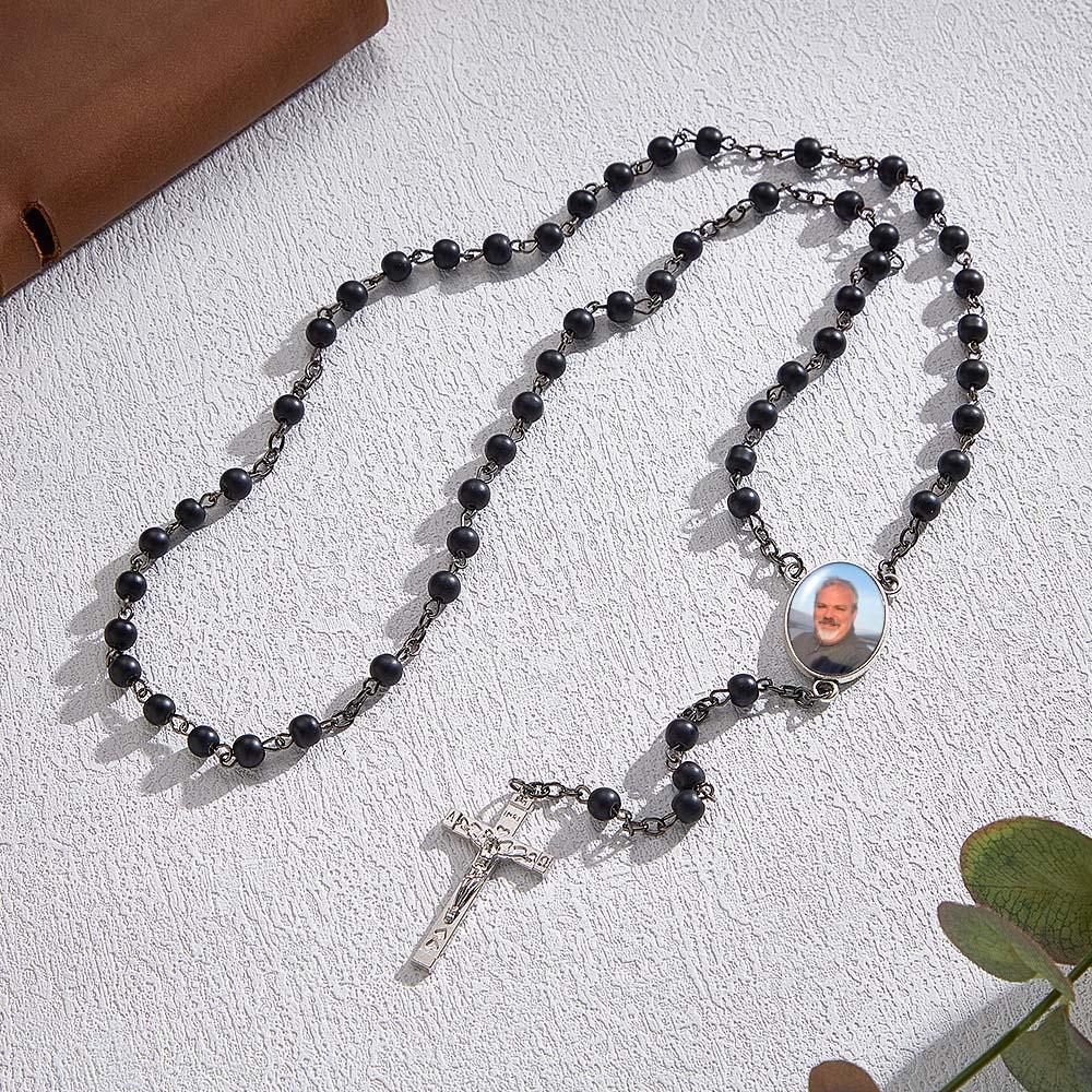 Collier Chapelet Personnalisé En Perles Et Croix, Collier Personnalisé En Agate Givrée Noire Avec Photo - votrecollierprenomfr