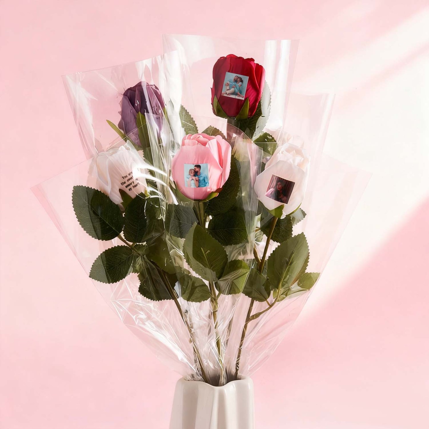 Magnifique Rose Personnalisée Avec Photo Et Texte : Le Cadeau Idéal Pour Les Couples. - votrecollierprenomfr