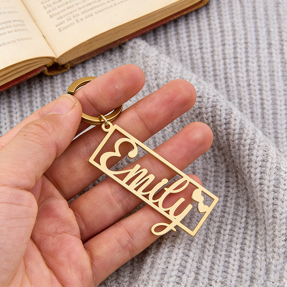 Porte-clés Personnalisé Avec Prénom Et Cœur Gravé - Cadeau D'anniversaire, Cadeau D'anniversaire De Mariage, Cadeau De Saint-valentin Pour Lui - votrecollierprenomfr