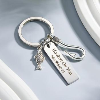 Porte-clés Gravé Personnalisé Hooked On You Fish Hook Gifts - votrecollierprenomfr