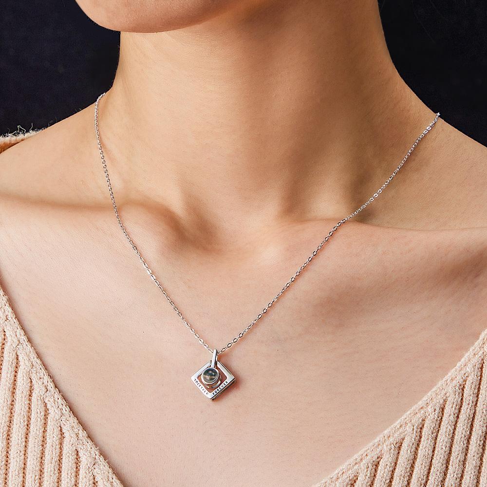 Collier De Projection De Photo Personnalisé Ensemble Pour Toujours Des Cadeaux De Géométrie Pour Couple - votrecollierprenomfr