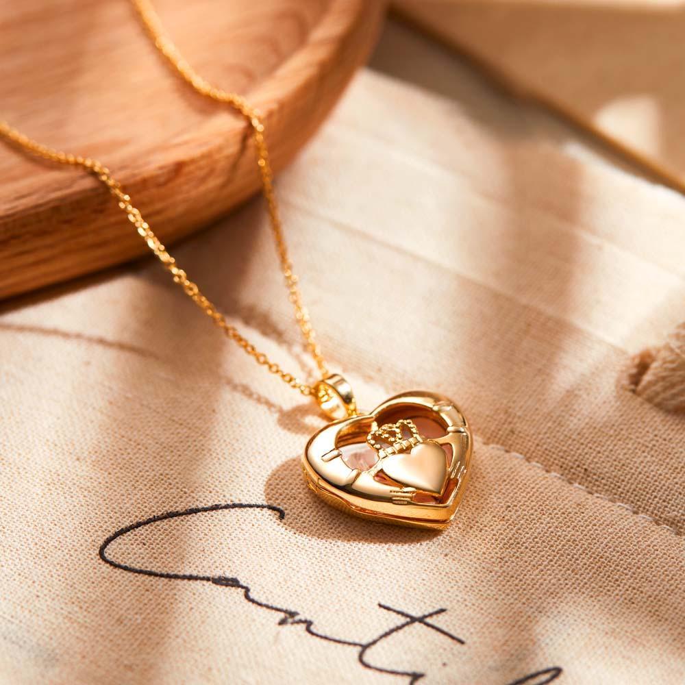 Personnalisé Gravé Photo Collier Amour Couronne Photo Pendentif Cadeaux - votrecollierprenomfr