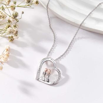 Collier En Zircon Gravable, Deux Filles Assises Ensemble, Collier Décontracté Pour Amis - votrecollierprenomfr