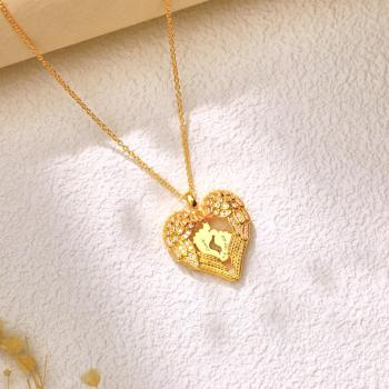 Collier Coeur D'ange Gravable, Joli Pendentif Design De Pieds, Cadeaux De Fête Des Mères - votrecollierprenomfr