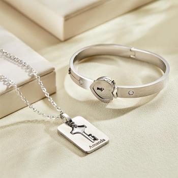 Cadeaux De Couple De Collier De Clé De Bracelet De Serrure Concentrique Gravés Par Coutume - votrecollierprenomfr