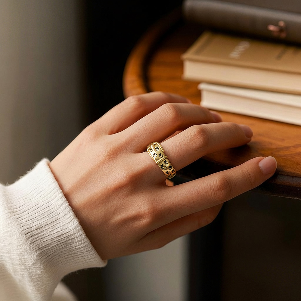 Collier Personnalisé Pour Animal De Compagnie Avec Bague, Nom Et Message Gravés À L'intérieur.