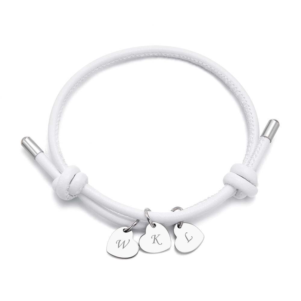 Bracelet En Cuir Gravé Avec Pendentifs En Forme De Cœur, Réglable, Exquis, Cadeaux Pour Les Amoureux - votrecollierprenomfr