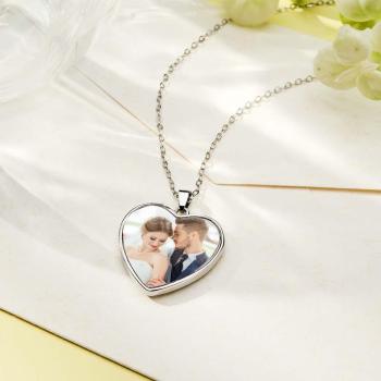 Collier Personnalisé Avec Photo Gravée En Forme De Cœur, Cadeaux Commémoratifs Pour Hommes - votrecollierprenomfr