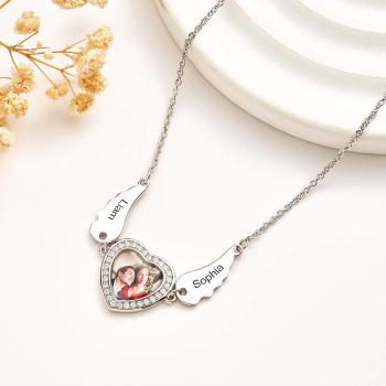 Collier Ailes D'ange Avec Photo Personnalisée, Décor En Zircon, Pendentif En Forme De Cœur, Cadeaux Pour Elle - votrecollierprenomfr