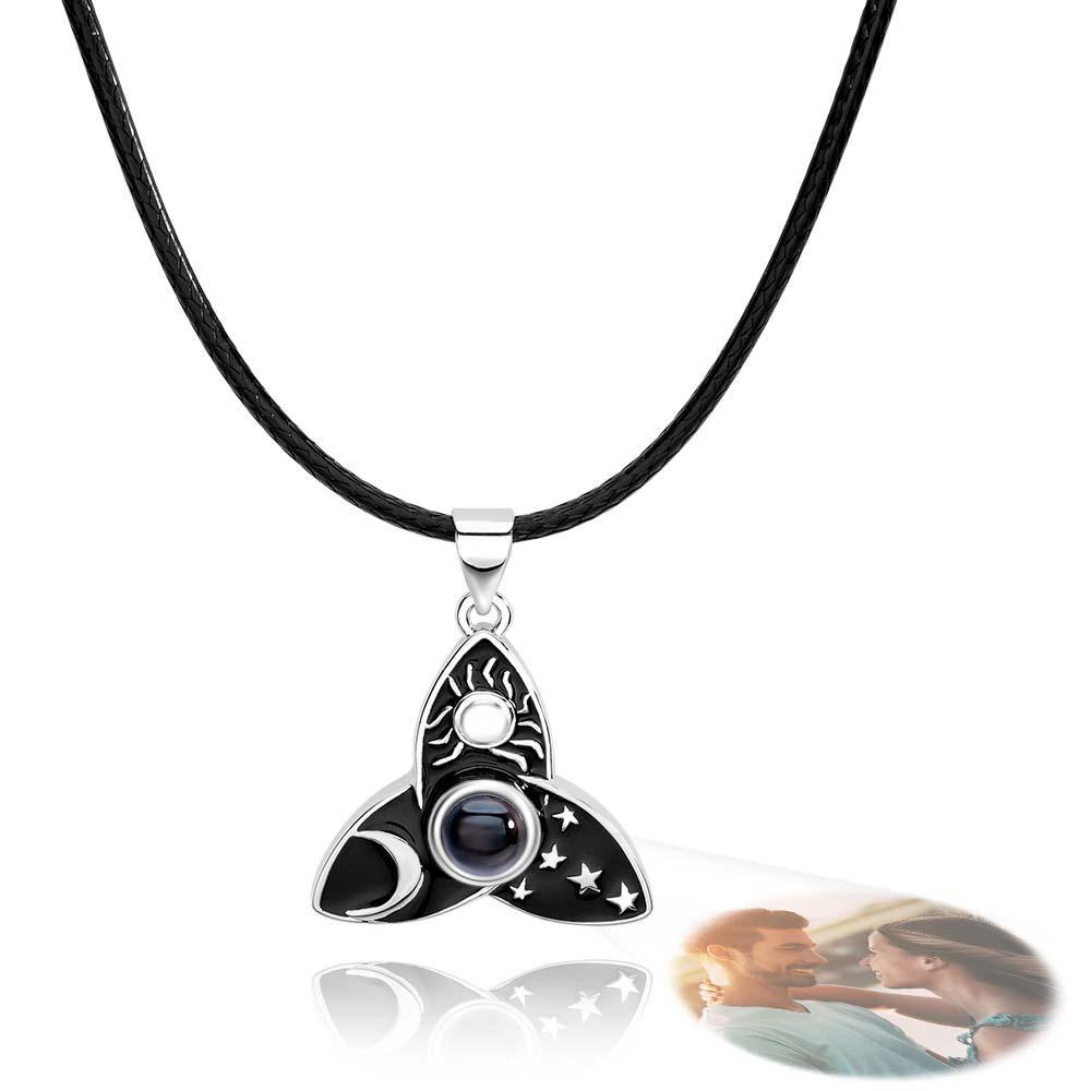 Collier De Projection Personnalisé Cadeau De Mode Rétro Pour Hommes - votrecollierprenomfr