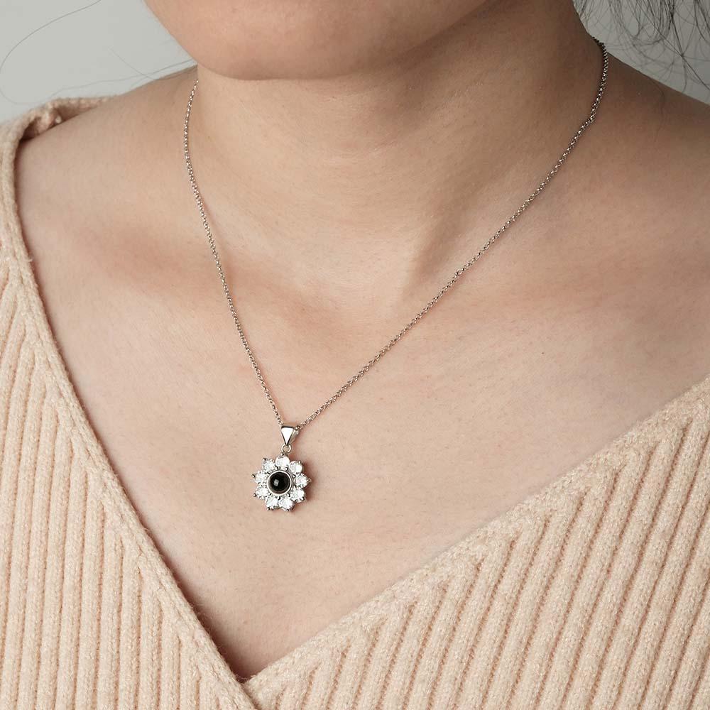 Collier De Projection Personnalisé Fleur De Soleil Cadeau Romantique - votrecollierprenomfr