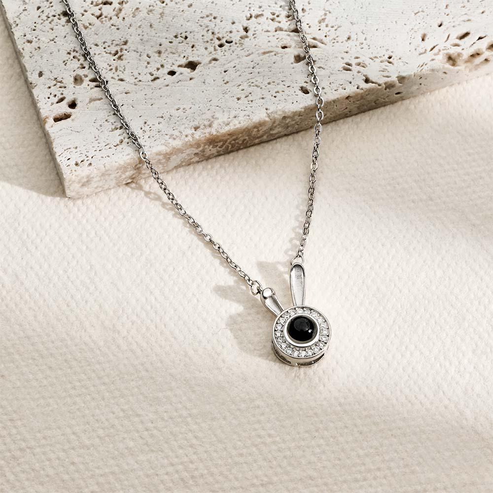 Collier De Projection Personnalisé Lapin Cadeau Simple Pour Elle - votrecollierprenomfr