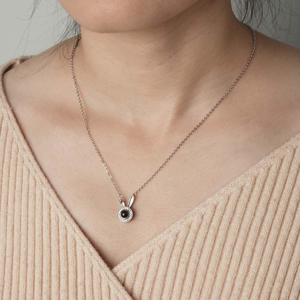 Collier De Projection Personnalisé Lapin Cadeau Simple Pour Elle - votrecollierprenomfr