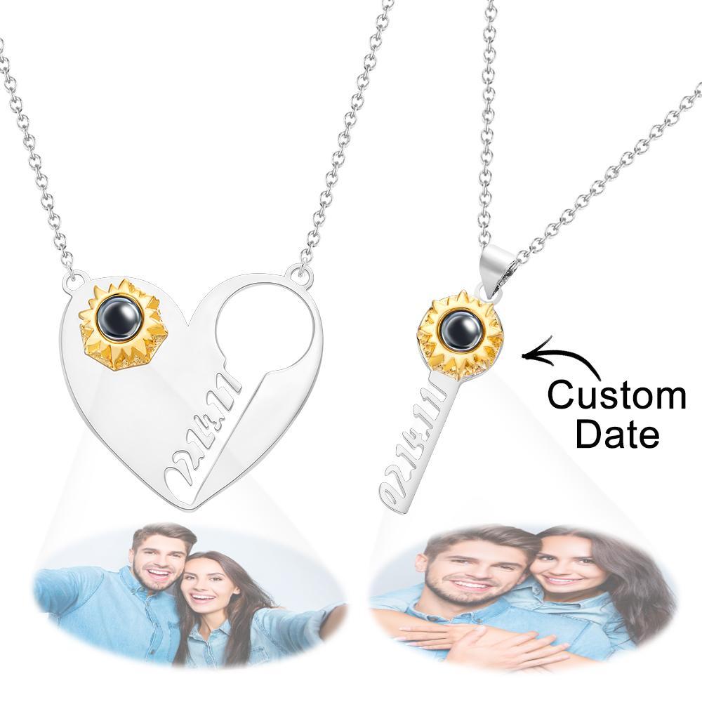 Collier De Projection Gravé Personnalisé Clé De Date Personnalisée Des Cadeaux De Couple De Coeur - votrecollierprenomfr