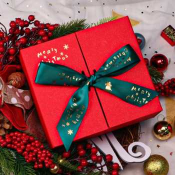 Boîte De Cadeaux De Noël Avec Ruban - votrecollierprenomfr