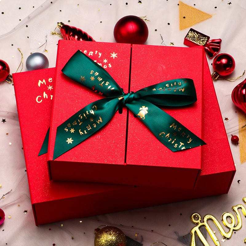 Boîte De Cadeaux De Noël Avec Ruban - votrecollierprenomfr