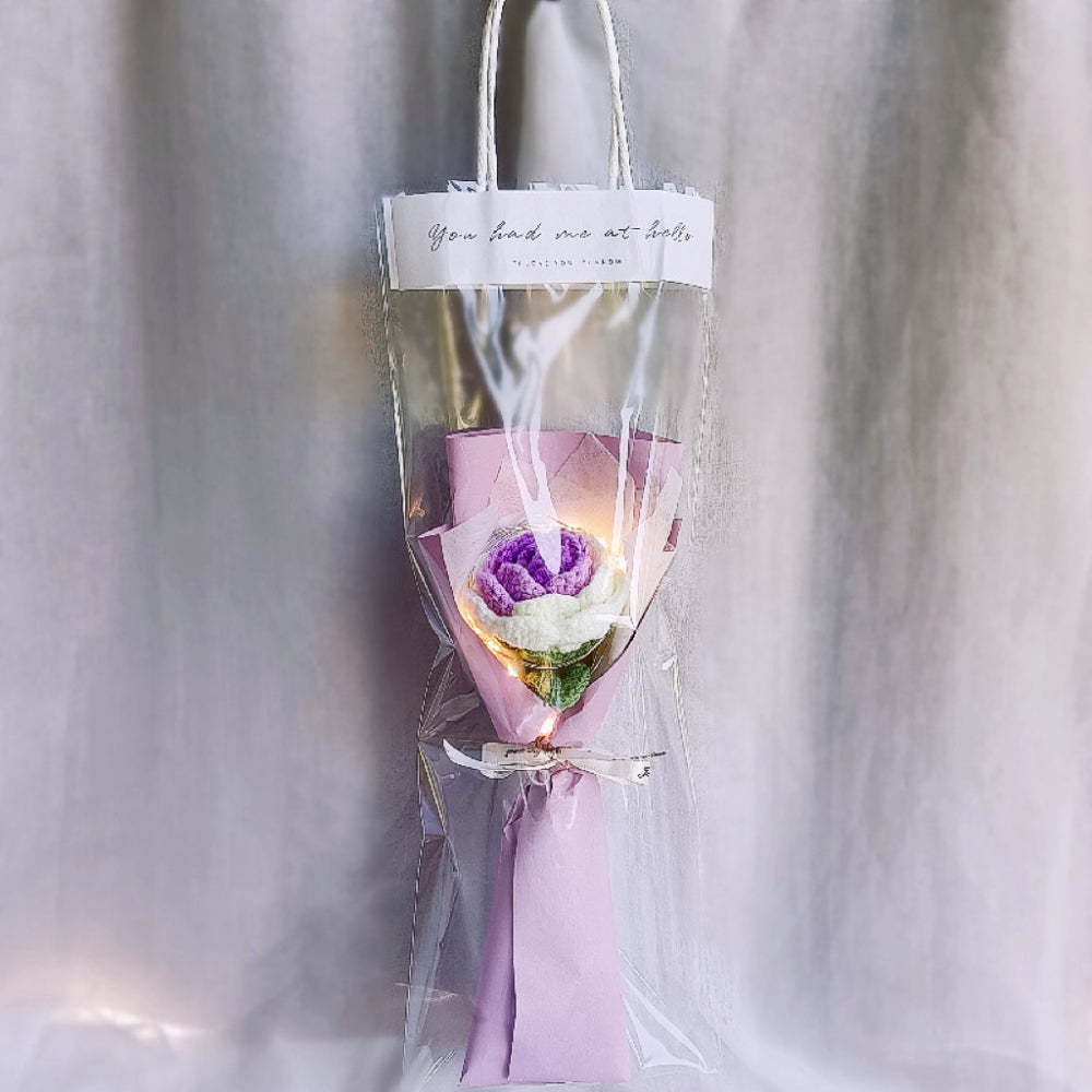 1pc Fleur Au Crochet Fleur Tricotée À La Main Avec Cadeau De Bande Lumineuse Pour Les Amoureux - votrecollierprenomfr