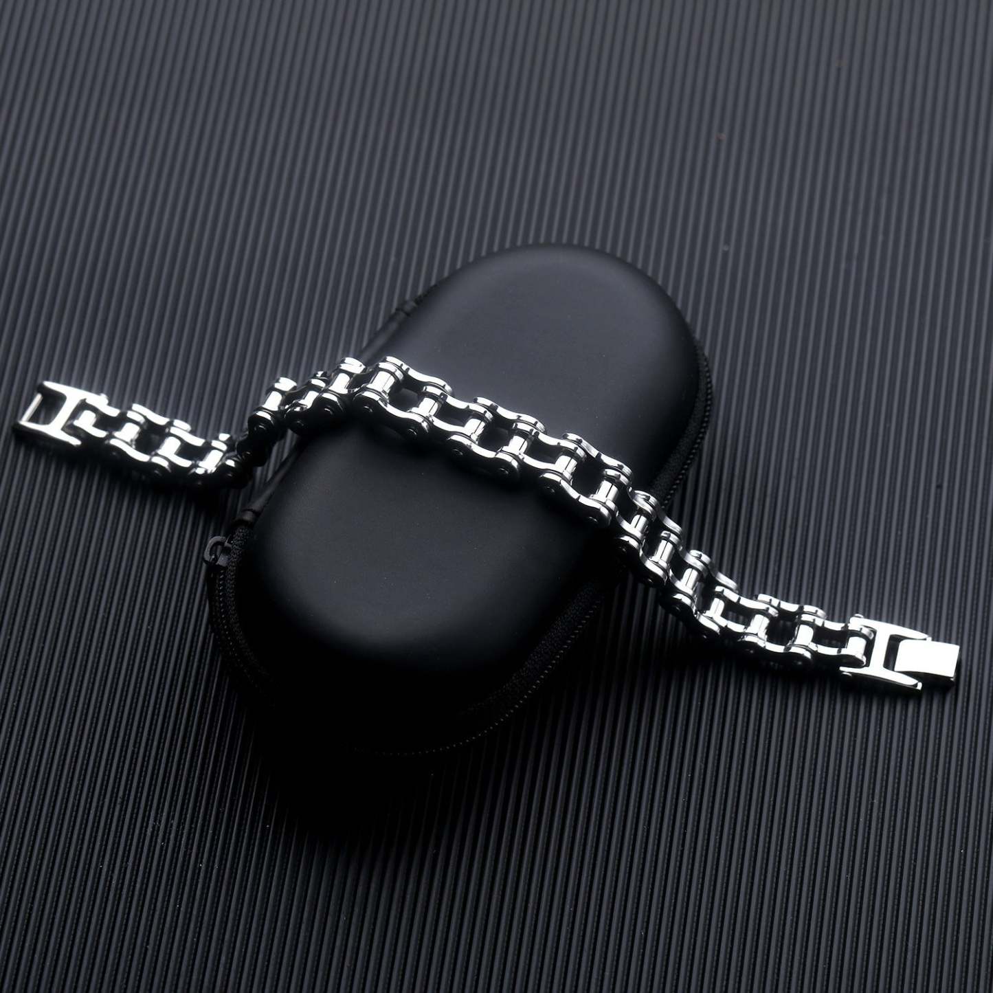 Bracelet De Vélo Hip Hop En Chaîne De Moto À La Mode, Cadeaux En Argent Noir Pour Hommes - votrecollierprenomfr