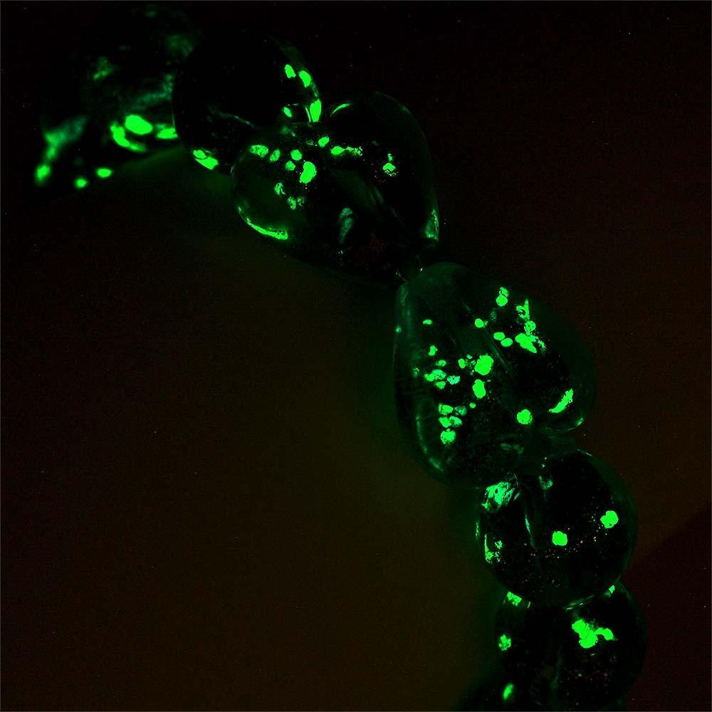 Bracelet De Perles Extensibles En Verre Luciole Cœur À Cœur Bleu Marine, Bracelet Lumineux Qui Brille Dans Le Noir - votrecollierprenomfr