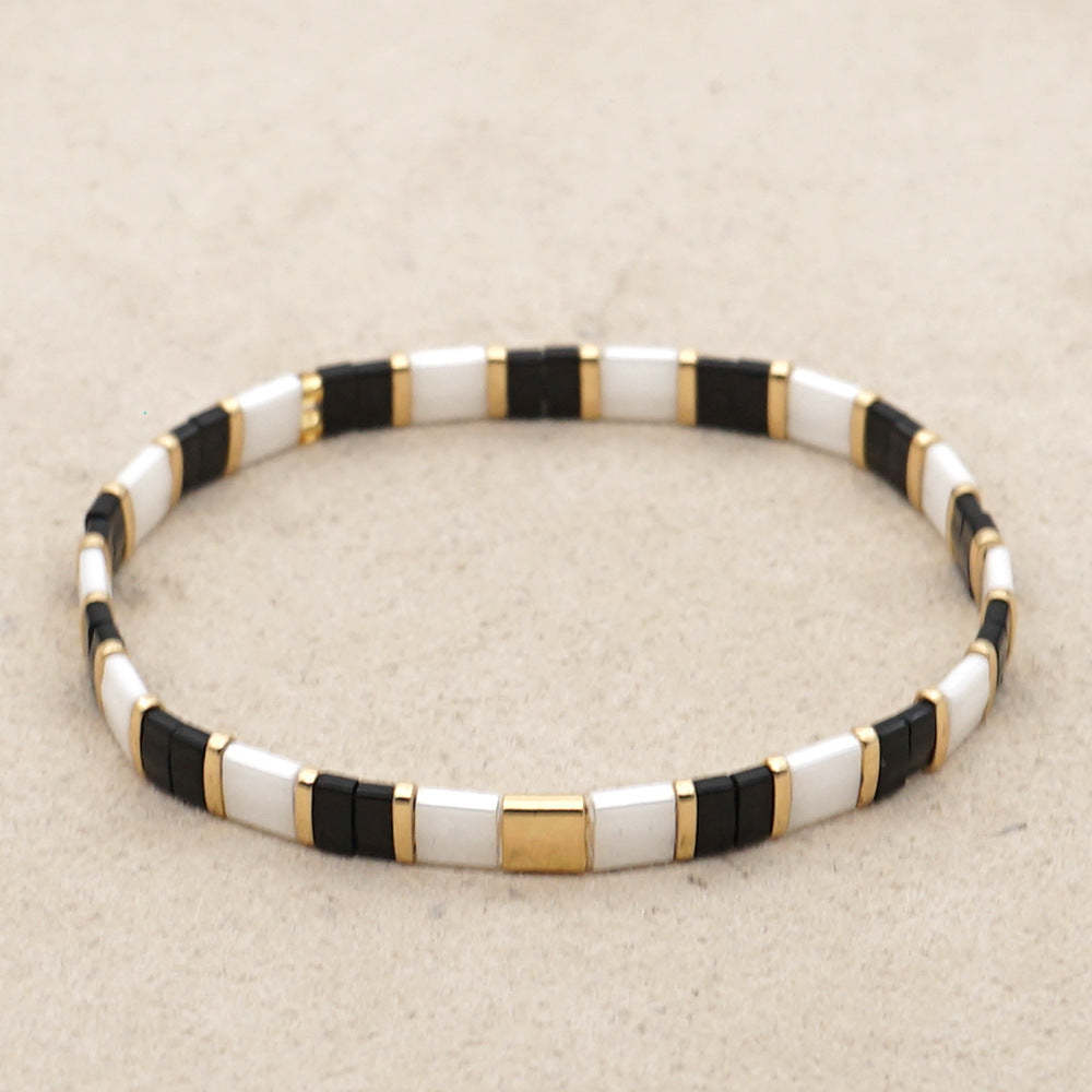 Bracelet De Perles Tila, Cadeau De Mode Vintage Pour Un Être Cher - votrecollierprenomfr