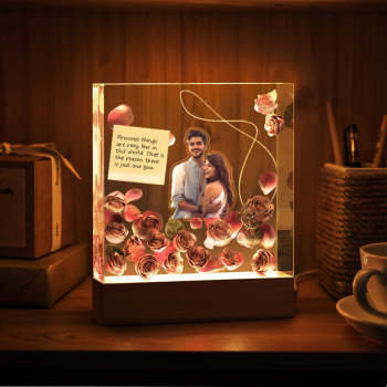 Veilleuse Photo Personnalisée Carrée Cadeaux De Saint Valentin En Trois Dimensions - votrecollierprenomfr
