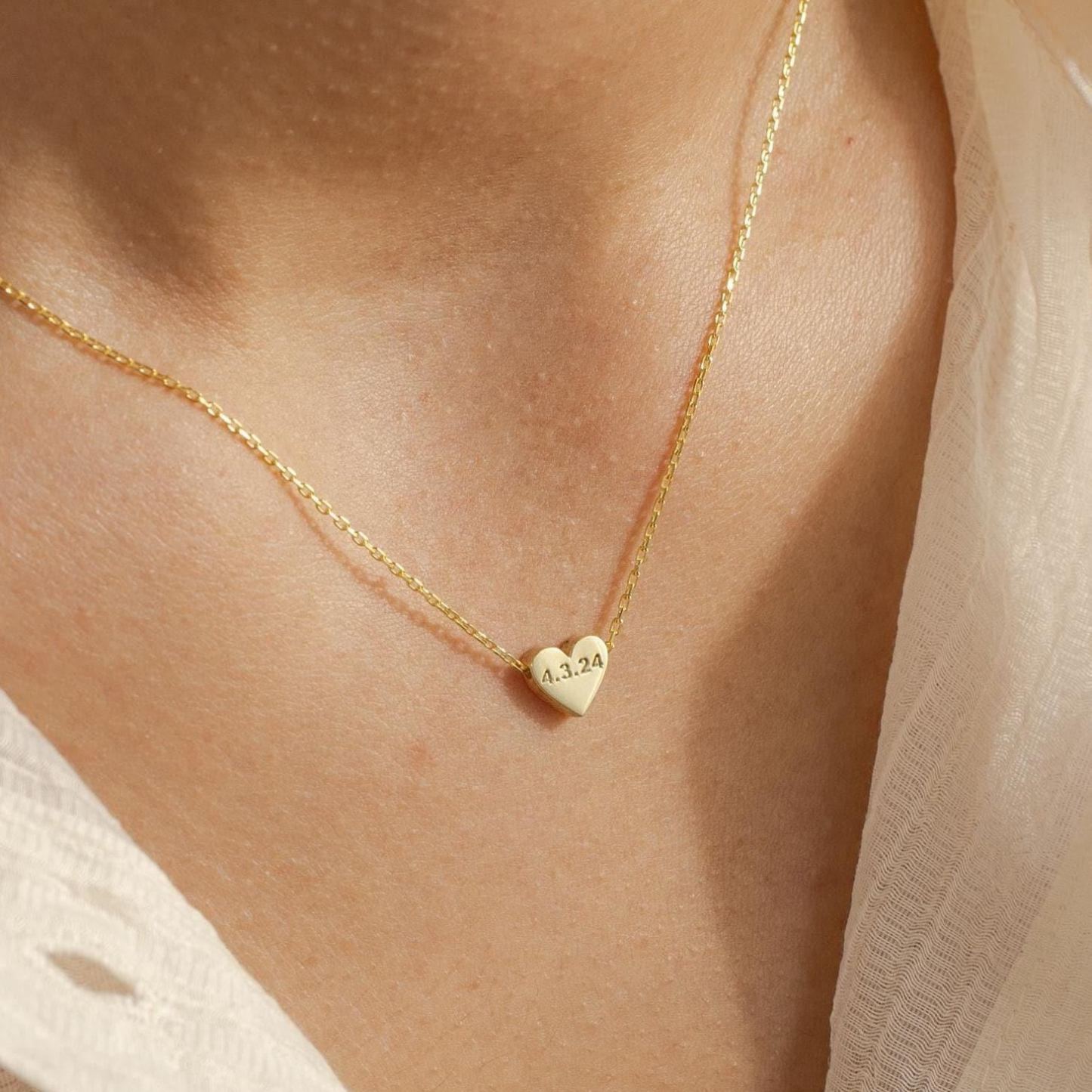 Collier Pendentif Coeur Personnalisé Avec Noms Gravés Et Date Spéciale, Collier à Breloques En Forme De Cœur, Cadeaux D'anniversaire - votrecollierprenomfr