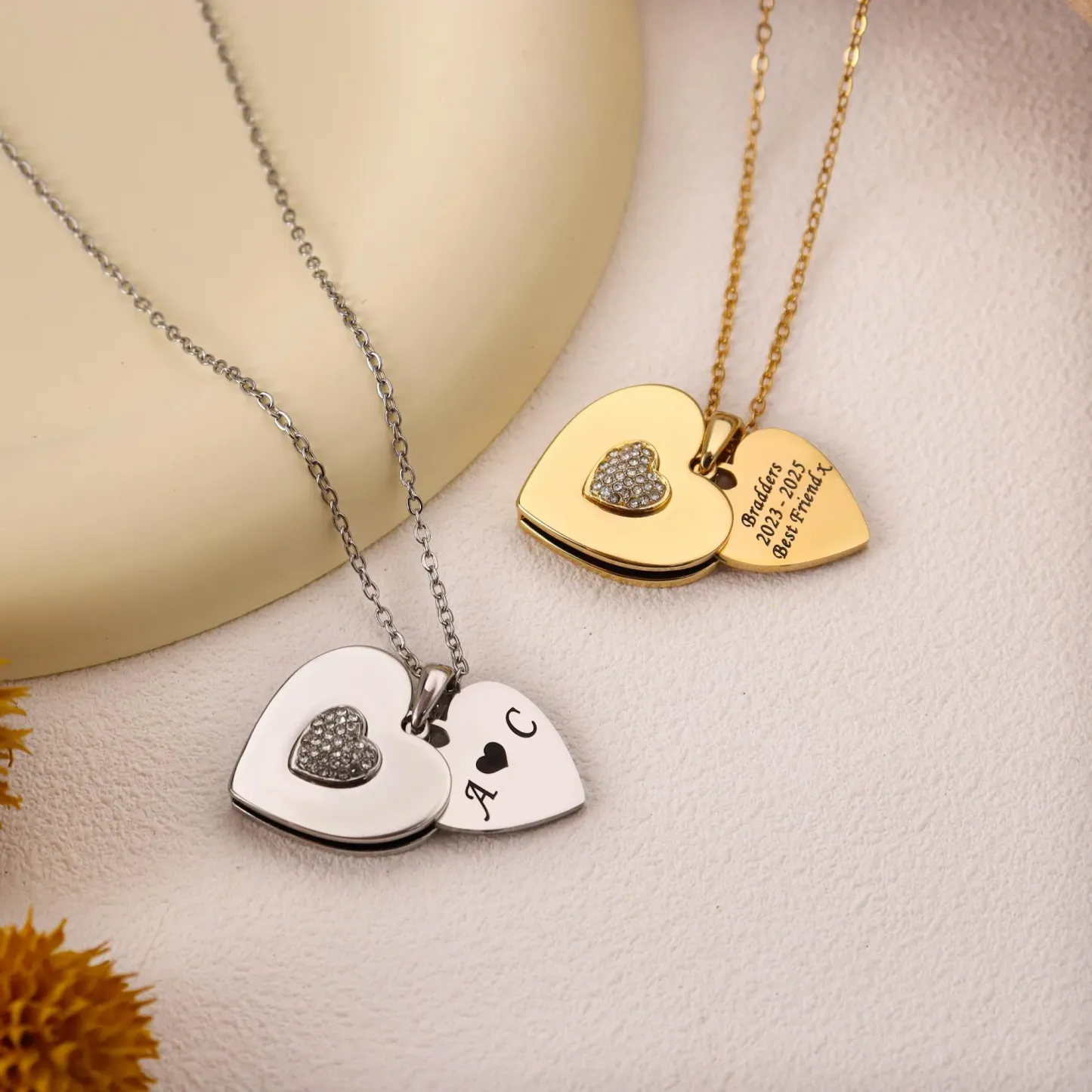 Collier Cœur Personnalisé Avec Message Caché, Pendentif Cœur Gravé D'un Nom, Cadeau Pour Elle - votrecollierprenomfr