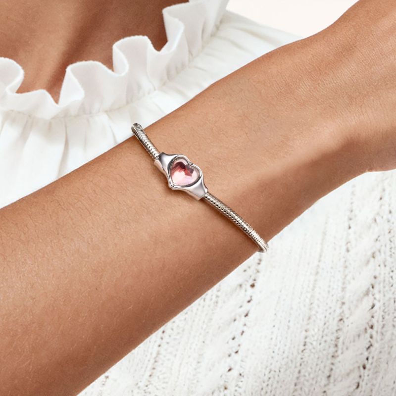 Pendentif Bracelet Souvenir Personnalisé Avec Photo D'une Main Tenant Un Cœur - votrecollierprenomfr