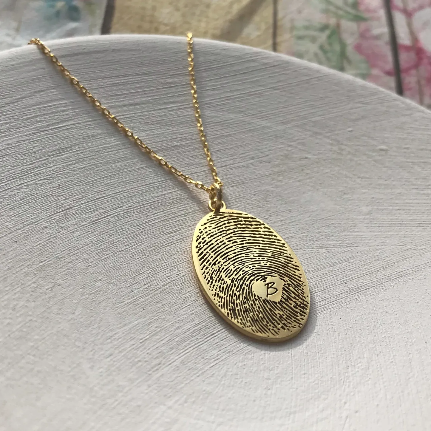 Collier Personnalisé Avec Empreinte Digitale, Pendentif Ovale Gravé Avec Initiale Et Empreinte Digitale, Bijou Souvenir D'amour Éternel, Cadeau Pour Elle - votrecollierprenomfr