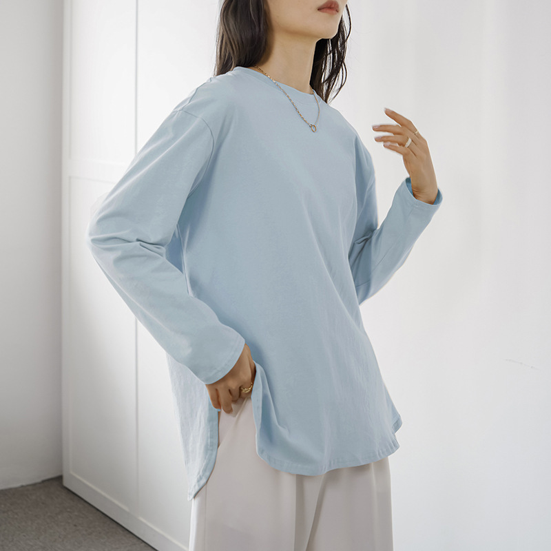 新品5色現貨秋冬寬鬆休閒純色圓領長袖，寬鬆版型，貼膚溫和無負擔，腰腹微收剪裁遮肉顯腰細，疊穿不臃腫還百搭